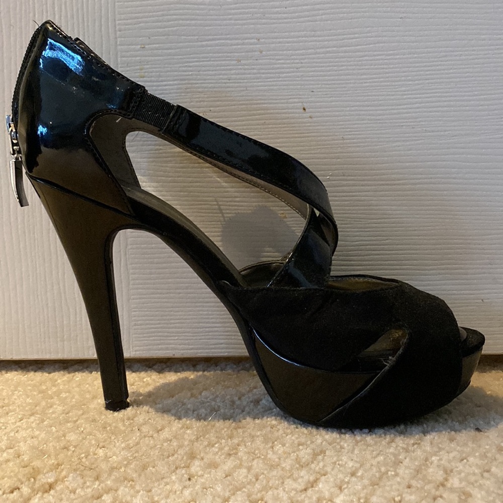 Guess Platform Heel